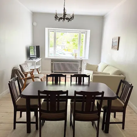 Huoneisto Hhh Beauty In Great Calm Location In The Center Of *